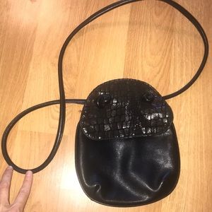 LIZA GANZ New York black leather crossbody!RARE